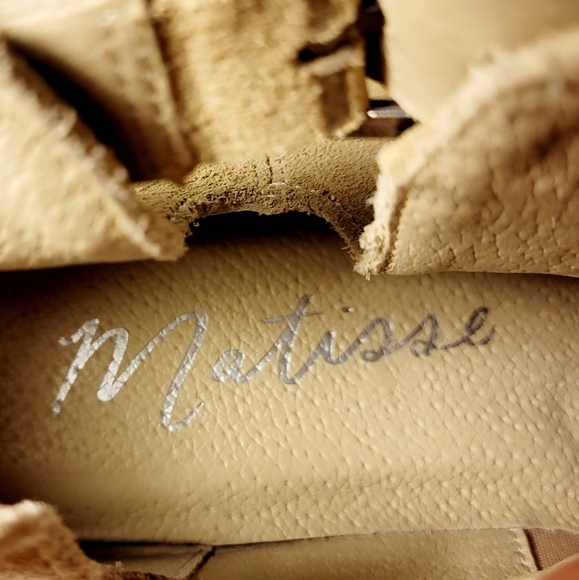 NWOB Matisse Neil Studded Suede Western Ankle Booties - Picture 7 of 9